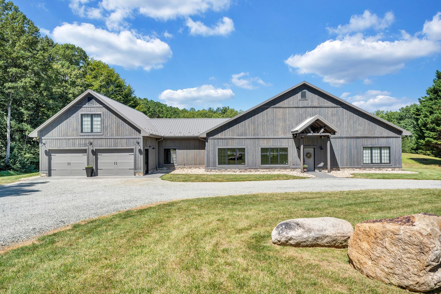4344 Smith Mountain Road Penhook, VA 24137 - Photo 84 of 100 Attention to every detail!