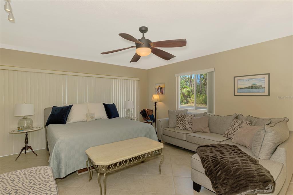 1585 Poinciana Road Venice, FL 34293 - Photo 46 of 65 Gallery Image 46