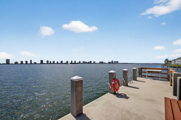 $3,500 | 105 Paradise Harbour Boulevard, Unit 501, North Palm Beach, FL 33408