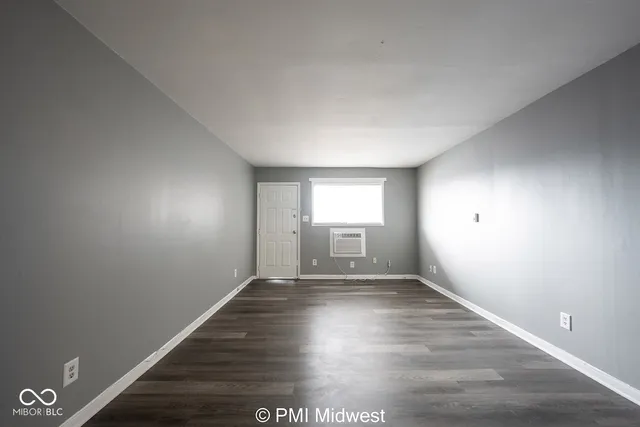 $949 | 7046 East US Highway 36, Unit 12, Avon, IN 46123