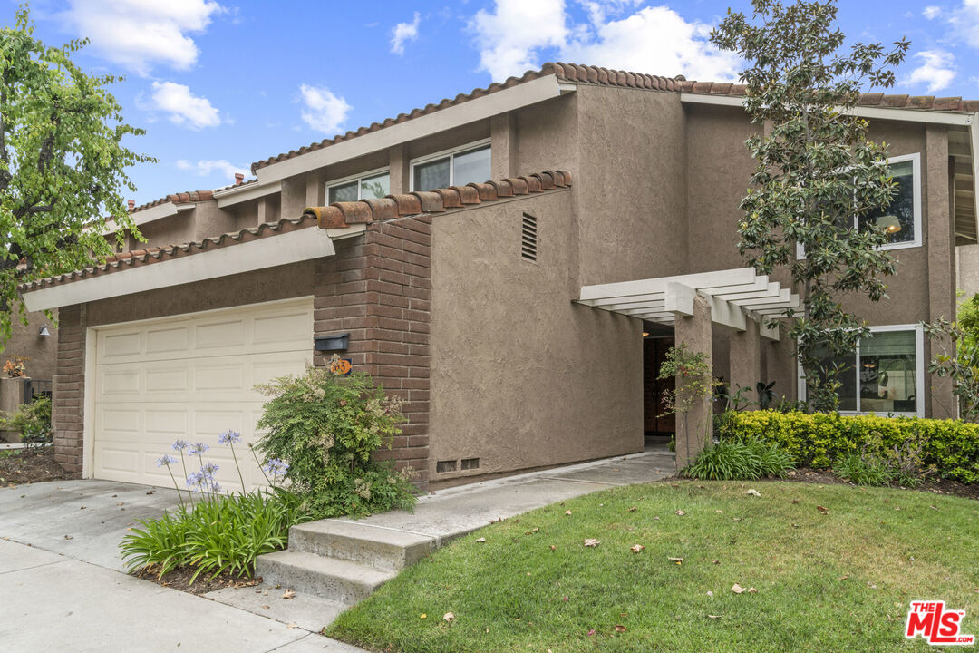 6401 East Nohl Ranch Road, Unit 63 Anaheim, CA 92807 - Photo 1 of 39 Gallery Image 1