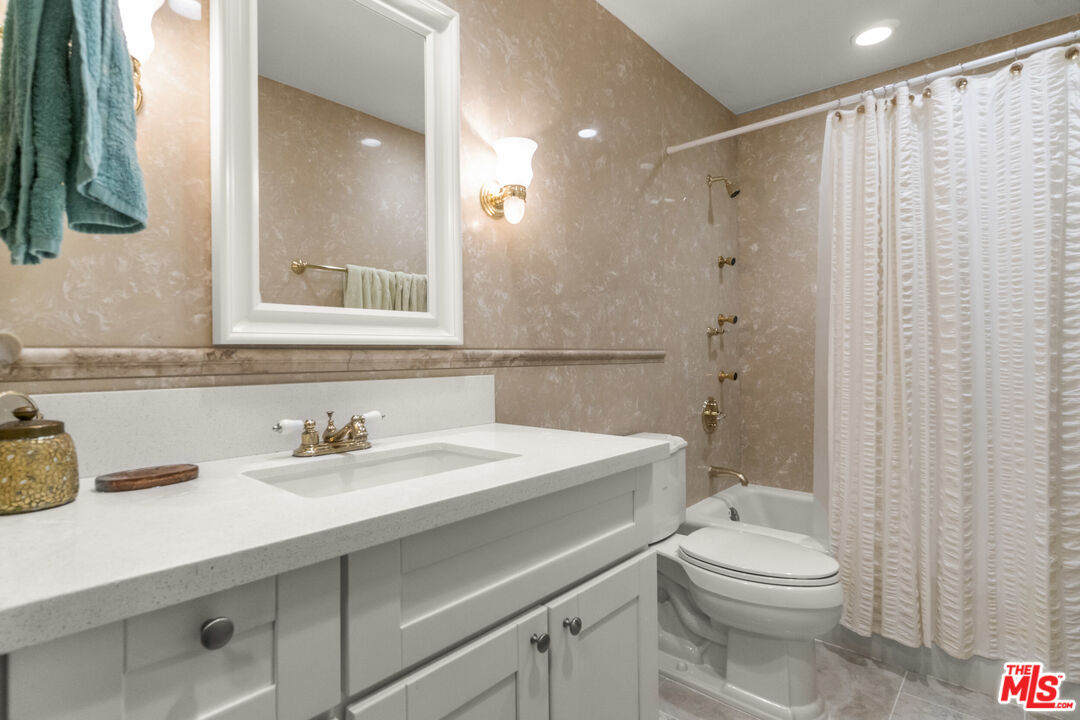 6401 East Nohl Ranch Road, Unit 63 Anaheim, CA 92807 - Photo 25 of 39 Gallery Image 25
