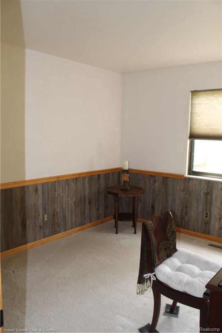 11882 Knob Hill Road Brighton, MI 48114 - Photo 17 of 41 Bedroom #3