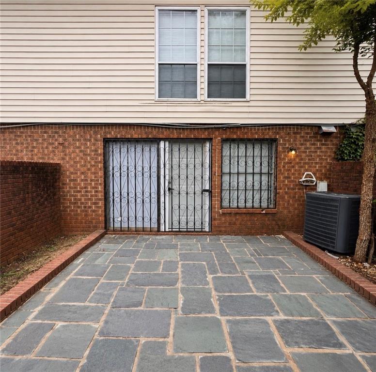 3254 Strawberry Lane Decatur, GA 30034 - Photo 14 of 16