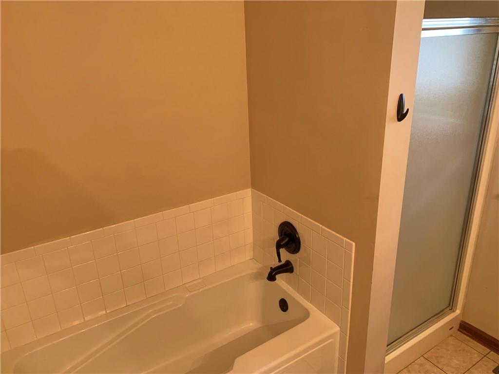 674 Georgetown Road Greenwood, IN 46142 - Photo 26 of 29 Gallery Image 26