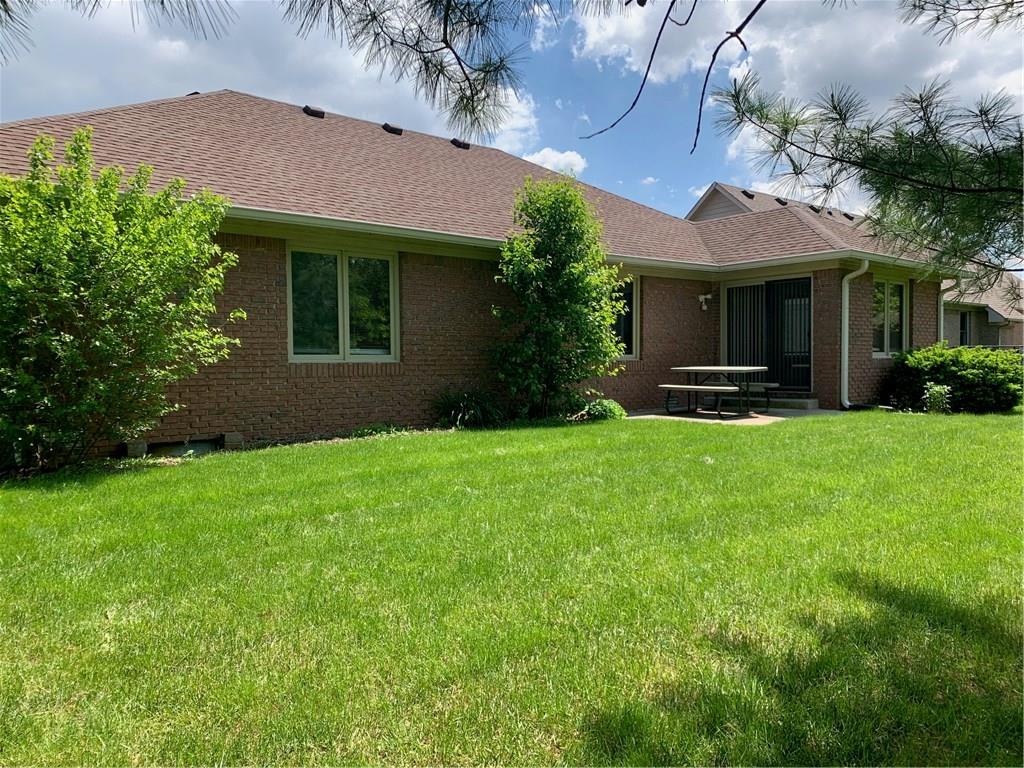 674 Georgetown Road Greenwood, IN 46142 - Photo 6 of 29 Gallery Image 6