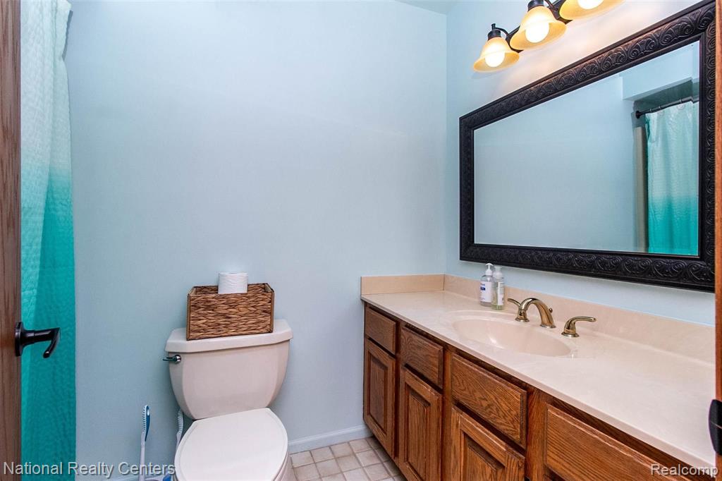 6547 Ridgeview Drive, Unit 28 Clarkston, MI 48346 - Photo 28 of 37