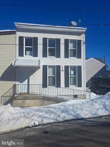 $55,000 | 118 South 3rd Street, Pottsville, PA 17901