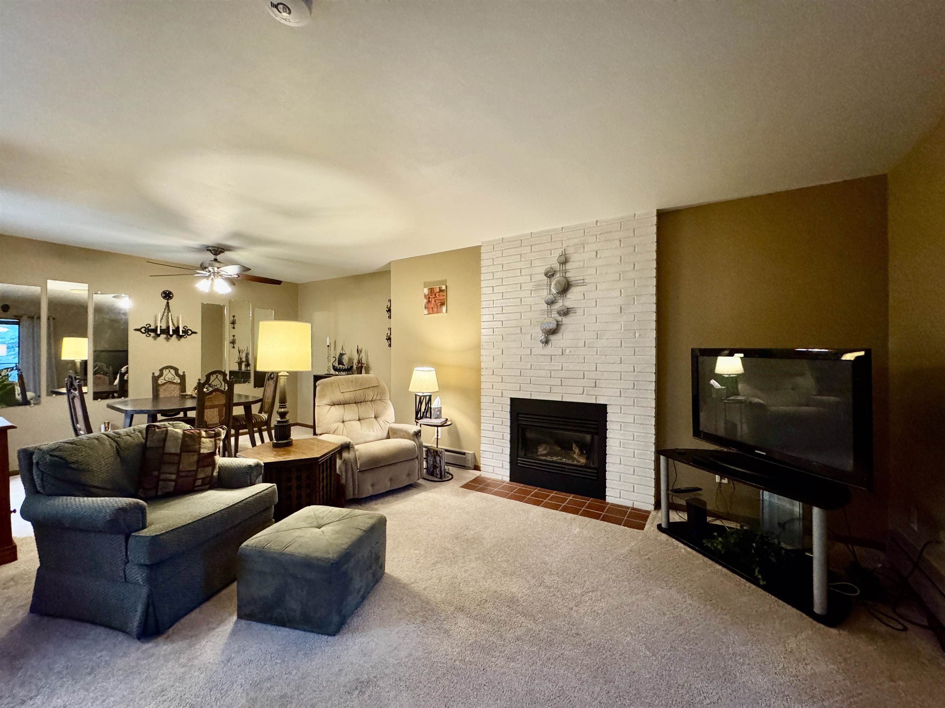 6302 Mineral Point Road, Unit 213 Madison, WI 53705 - Photo 3 of 36