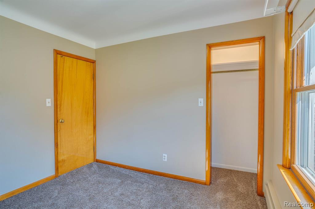 1467 South Riverside Avenue St. Clair, MI 48079 - Photo 15 of 38