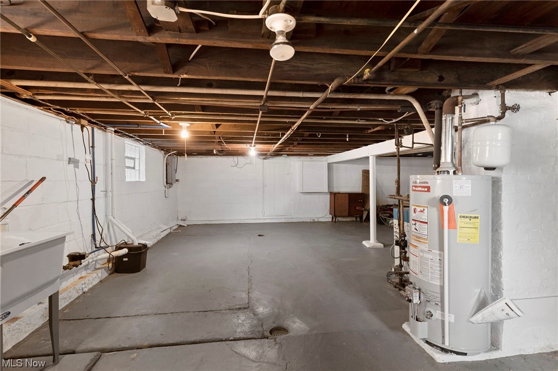 1659 Stillwagon Road Southeast Warren, OH 44484 - Photo 17 of 22 Gallery Image 17