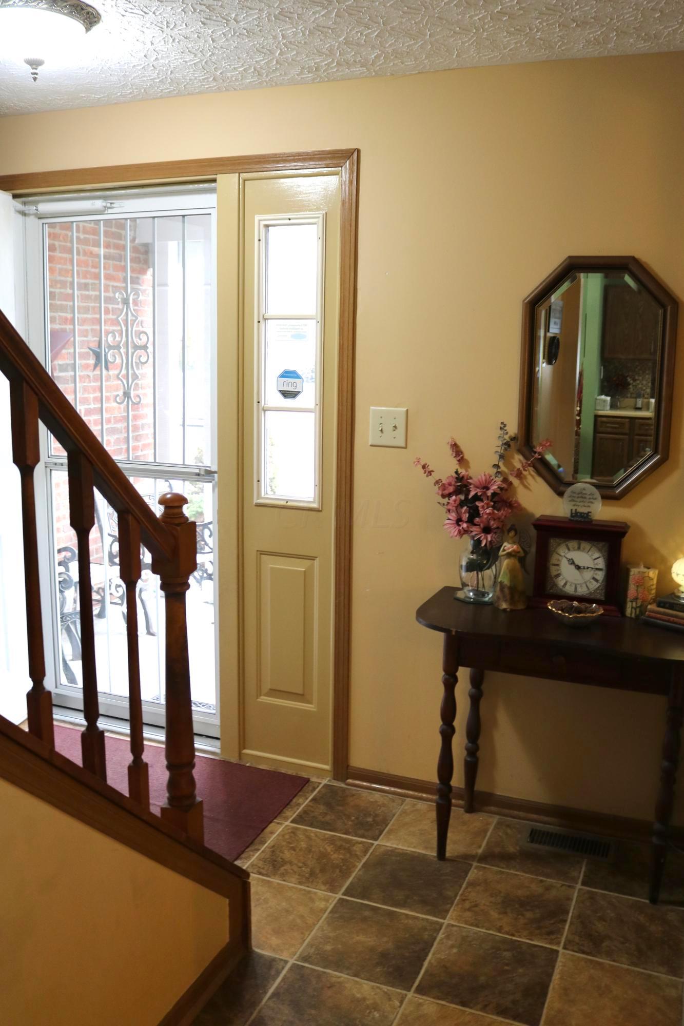 5313 Davidson Road Hilliard, OH 43026 - Photo 2 of 28 Gallery Image 2