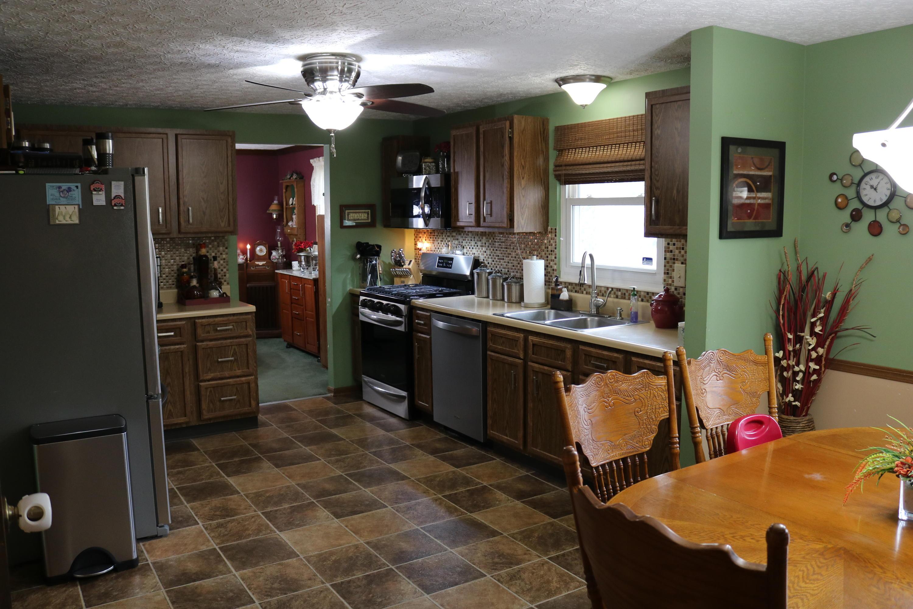 5313 Davidson Road Hilliard, OH 43026 - Photo 8 of 28 Gallery Image 8