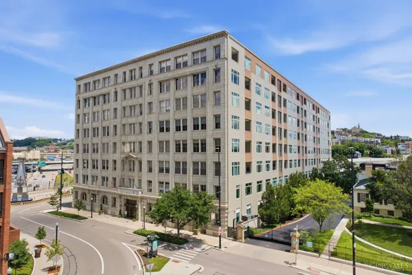 $599,900 | 400 Pike Street, Unit 612, Cincinnati, OH 45202