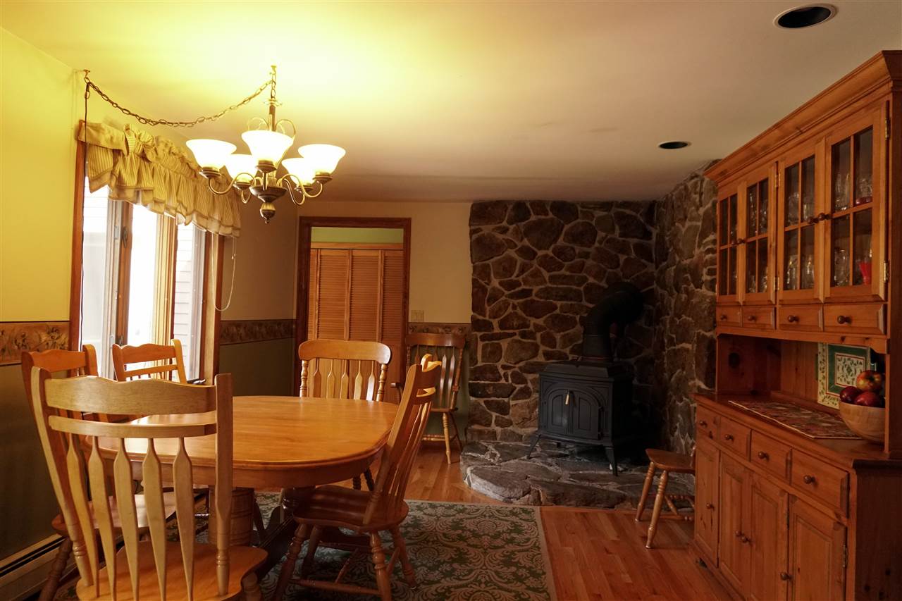 3 Oriole Road Windham, NH 03087 - Photo 4 of 29