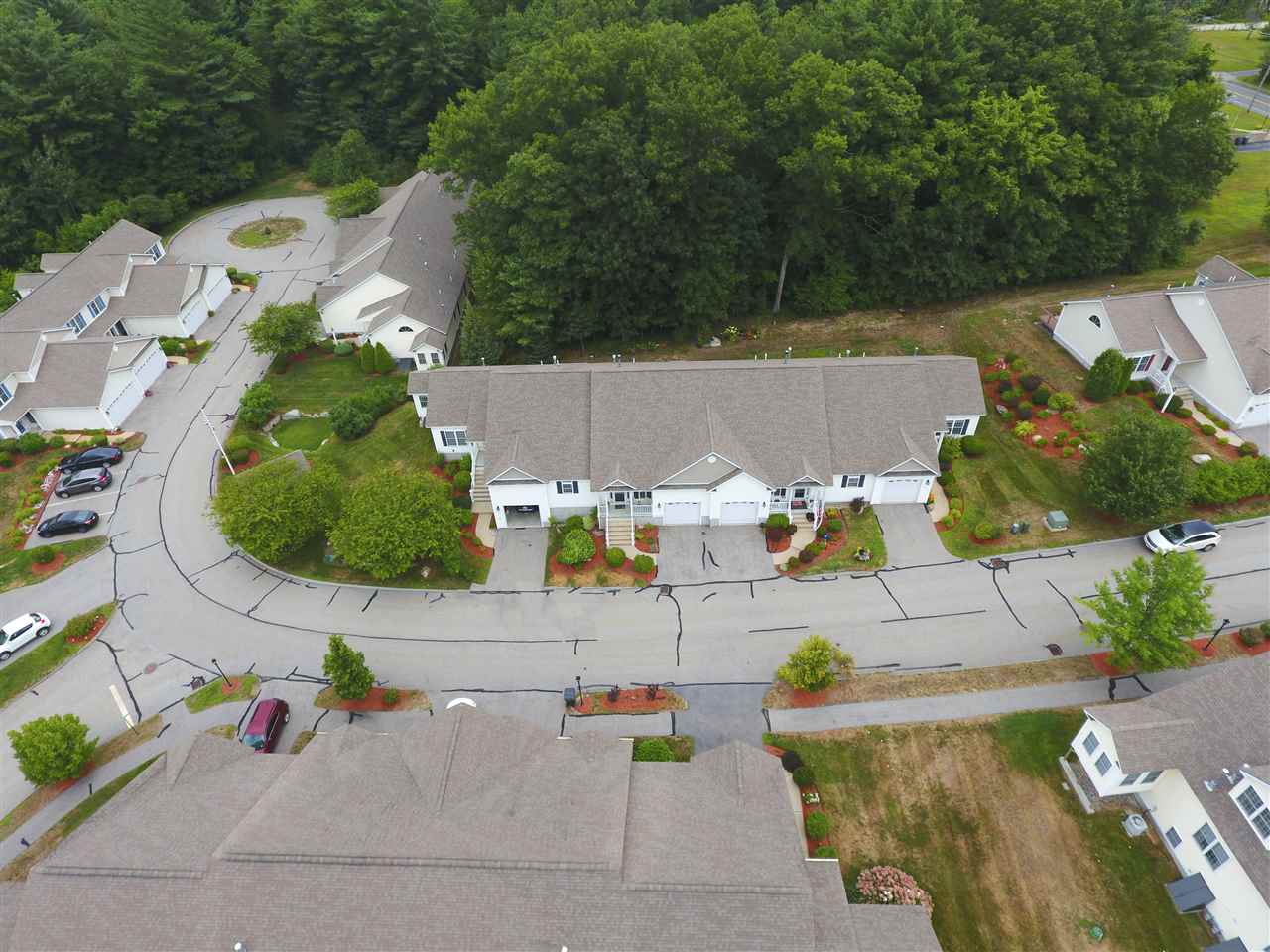 34 Mammoth Road, Unit 15 Hooksett, NH 03106 - Photo 9 of 36