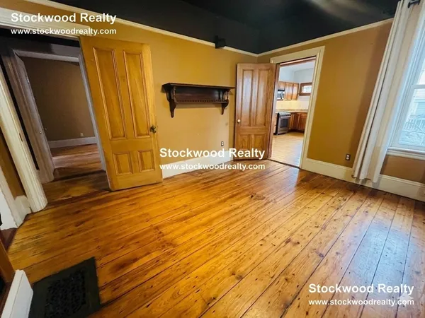 $5,200 | 36 Spring Garden Street, Boston, MA 02125