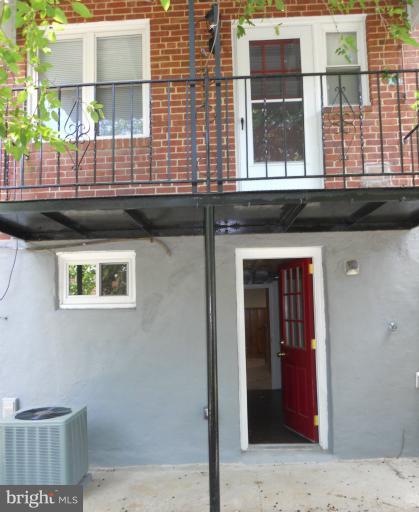 506 Coventry Road Baltimore, MD 21229 - Photo 2 of 19 Exterior (Rear)
