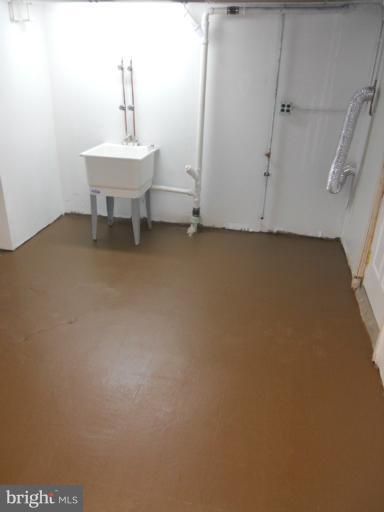 506 Coventry Road Baltimore, MD 21229 - Photo 5 of 19 Basement
