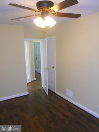 506 Coventry Road Baltimore, MD 21229 - Photo 10 of 19 Bedroom