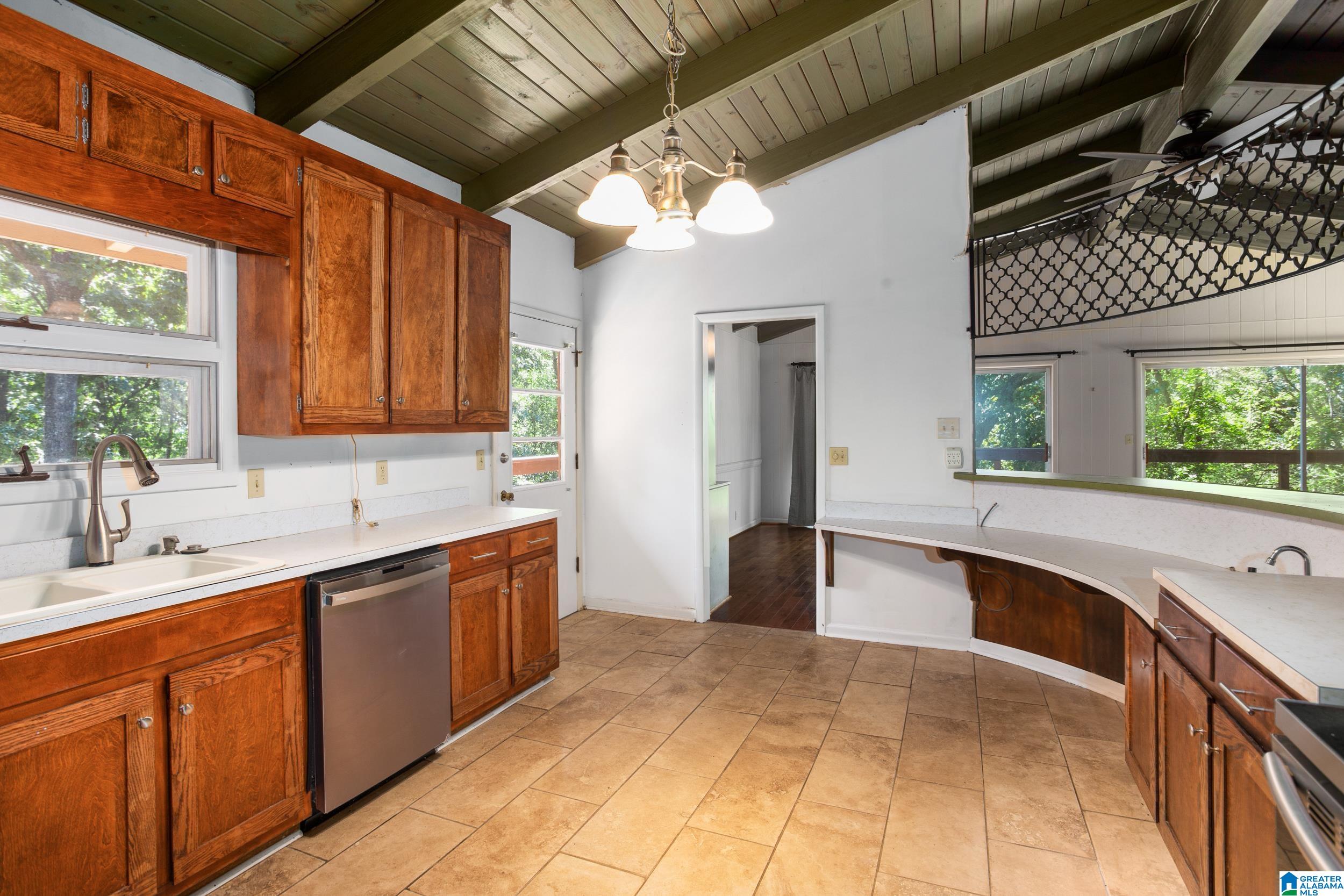 223 Wildwood Road Anniston, AL 36207 - Photo 13 of 35 Gallery Image 13