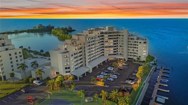 a view of building with outdoor space