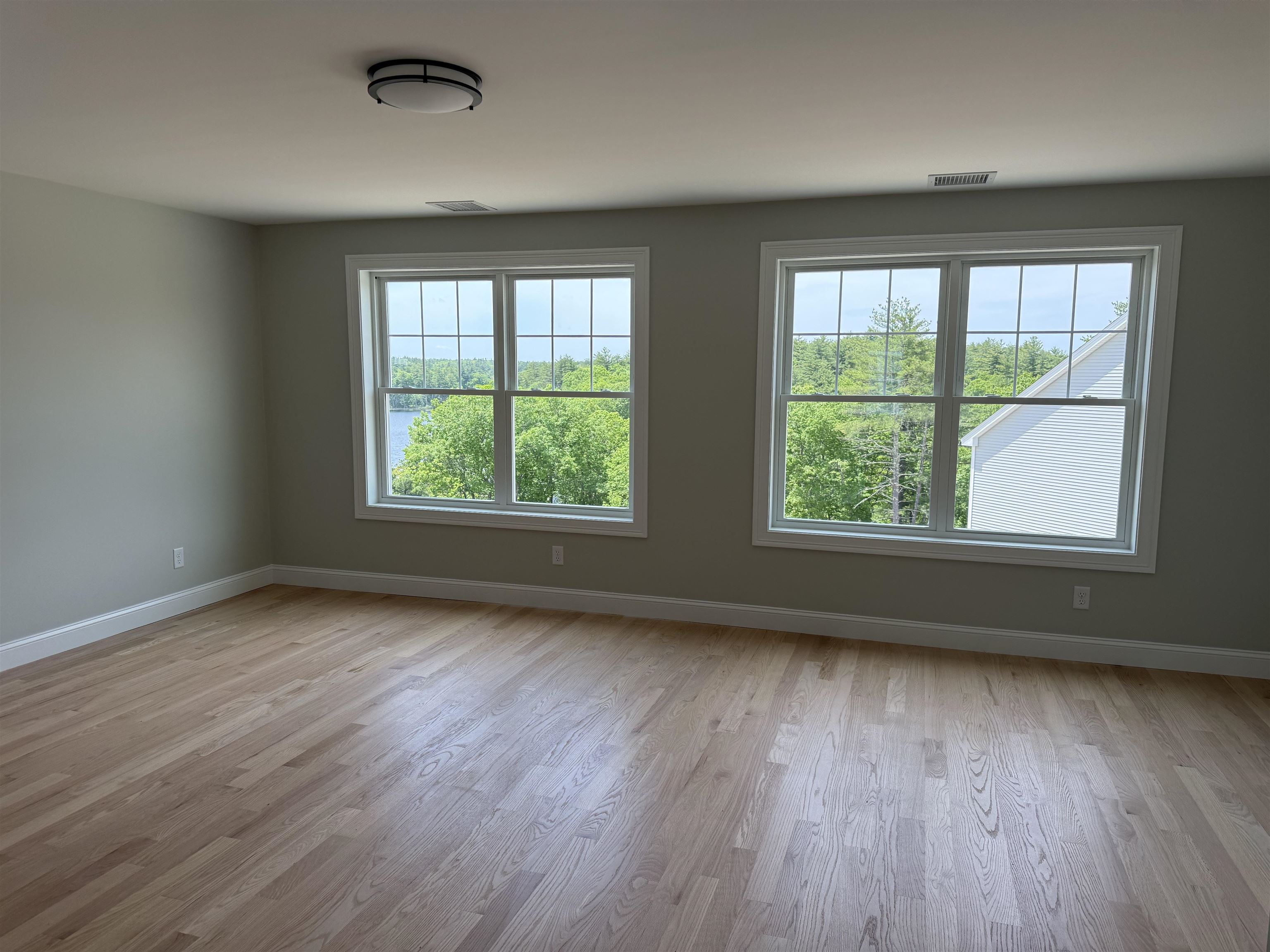 8 Madison Lane Windham, NH 03087 - Photo 17 of 23
