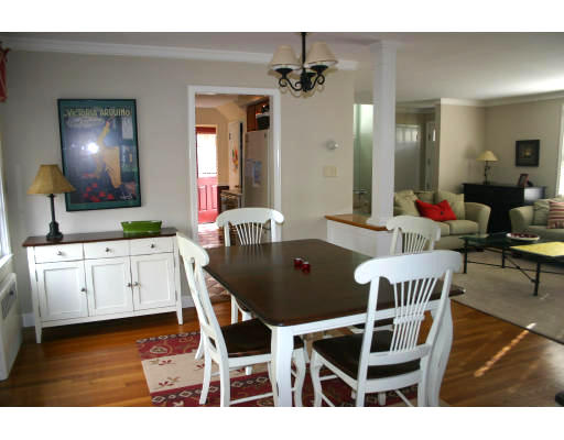 21 Saxon Road Worcester, MA 01602 - Photo 4 of 14 Gallery Image 4