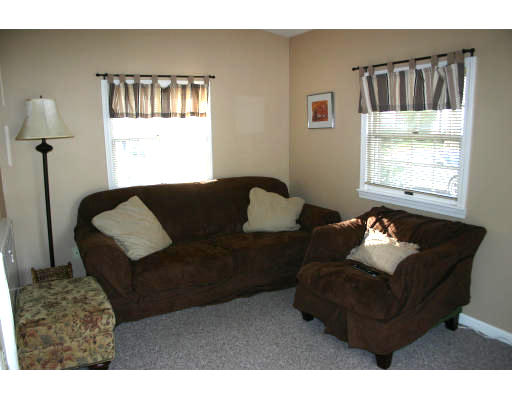 21 Saxon Road Worcester, MA 01602 - Photo 7 of 14 Gallery Image 7