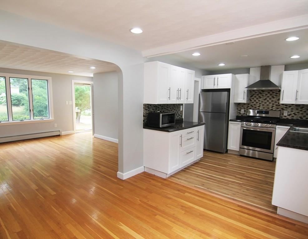 51 Beaverbrook Road Burlington, MA 01803 - Photo 5 of 32 Gallery Image 5
