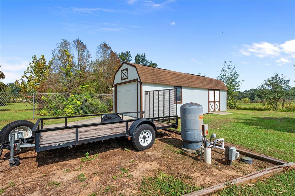 10314 Lamson Road Dade City, FL 33525 - Photo 30 of 46 Gallery Image 30