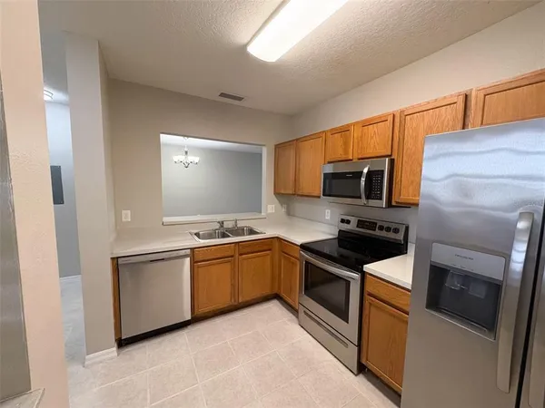 $1,595 | 9529 Newdale Way, Unit 201, Riverview, FL 33578