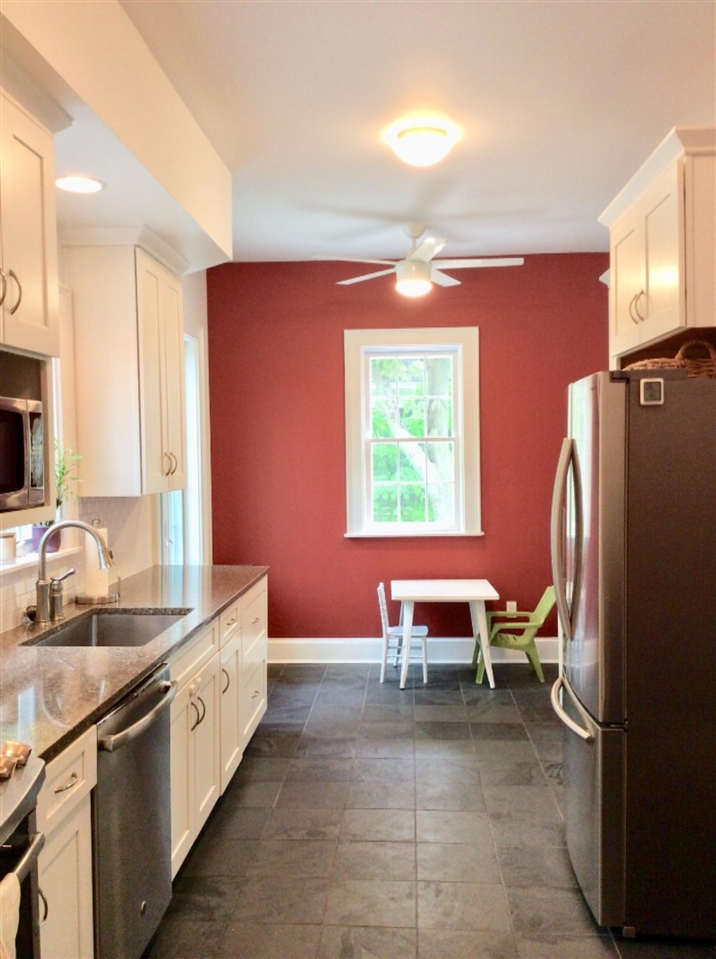 414 Cedar Street Manistee, MI 49660 - Photo 27 of 70