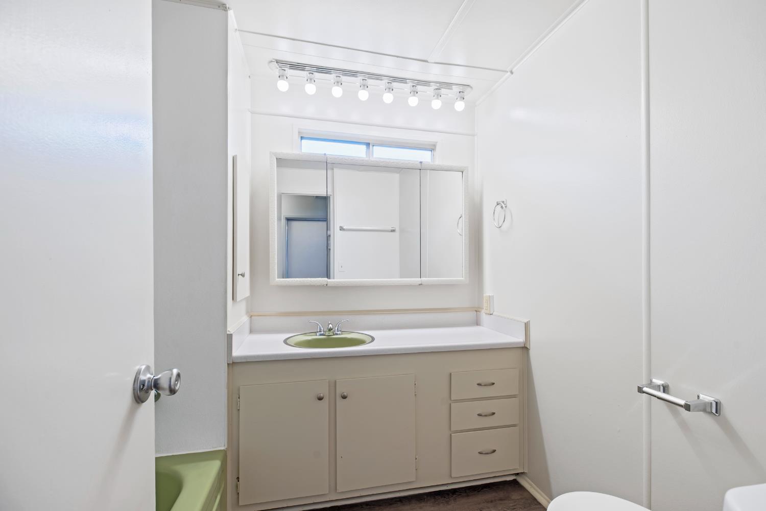 2307 Oakdale Road, Unit 36 Modesto, CA 95355 - Photo 10 of 14