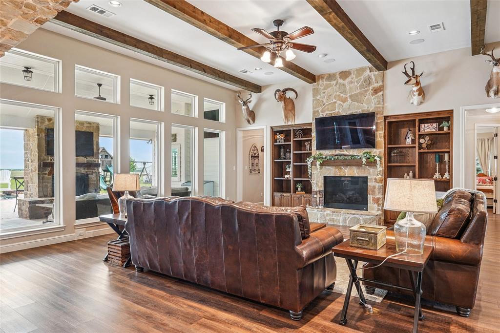 10400 Freeman Road Sanger, TX 76266 - Photo 7 of 40