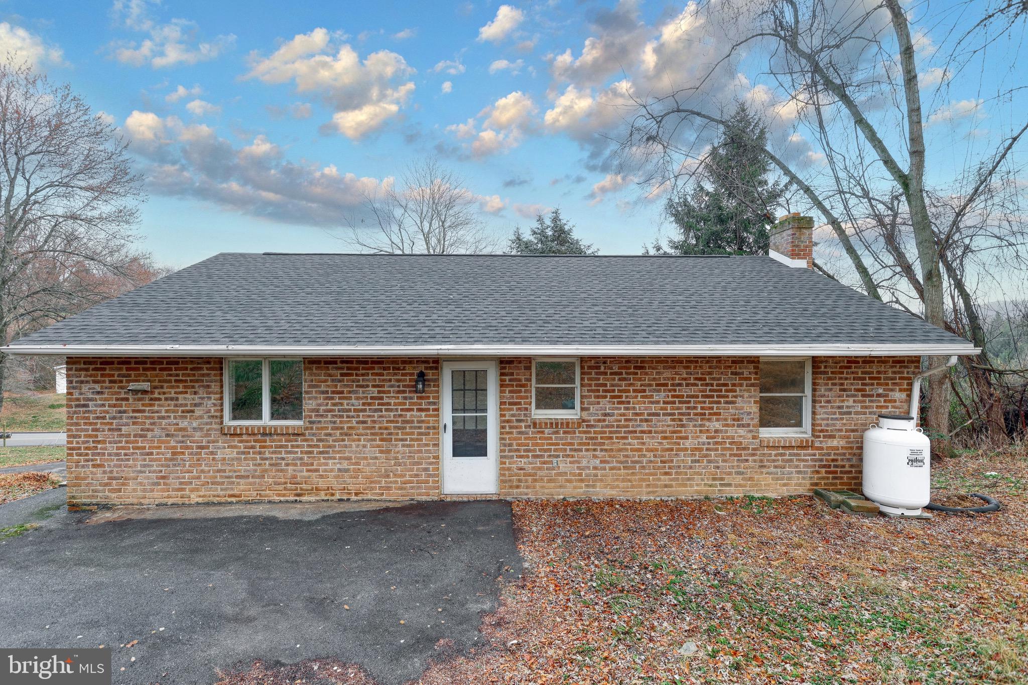 704 Taylor Road Windsor, PA 17366 - Photo 30 of 34
