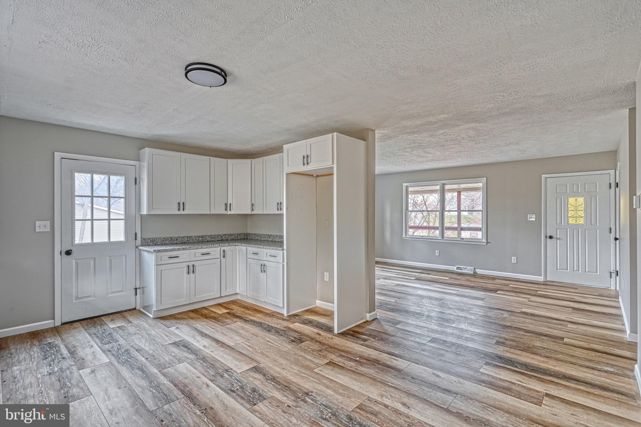 704 Taylor Road Windsor, PA 17366 - Photo 9 of 34