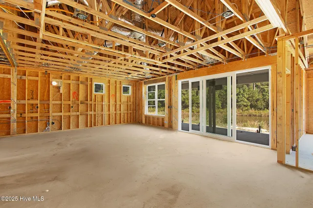 $574,900 | 214 Windswept Lane, Beaufort, NC 28516