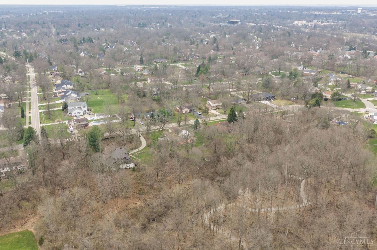 10810 Deerfield Road Montgomery, OH 45242 - Photo 14 of 25