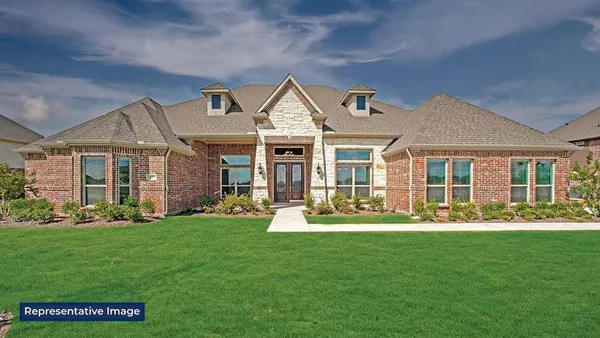 $856,500 | 241 Broadmoor Lane, Ovilla, TX 75154