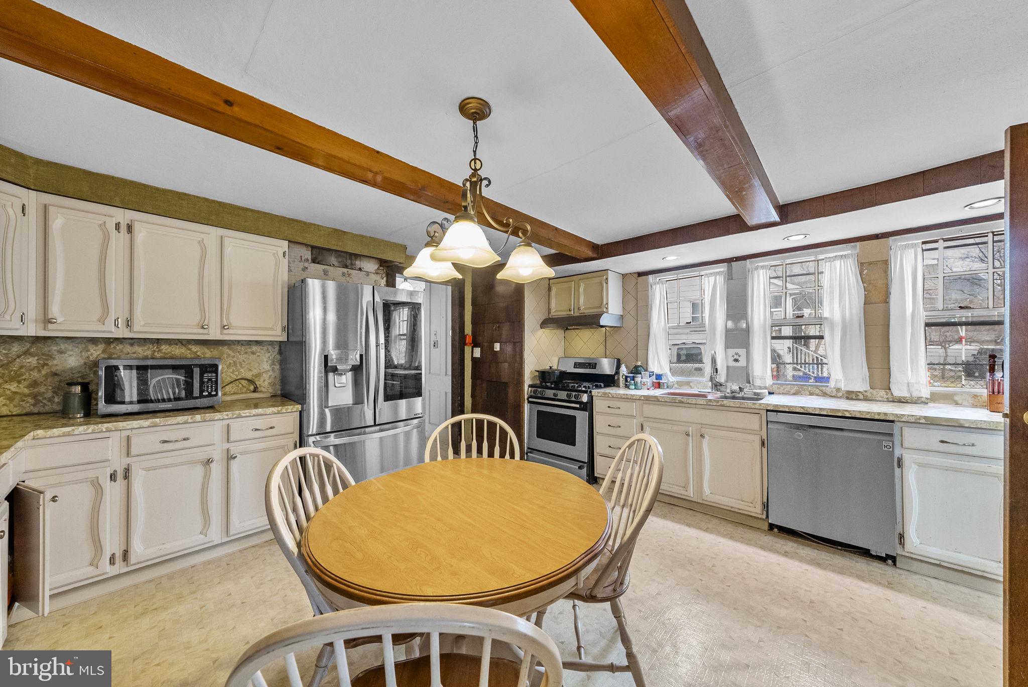 56 Ridge Street Orange, NJ 07050 - Photo 34 of 44