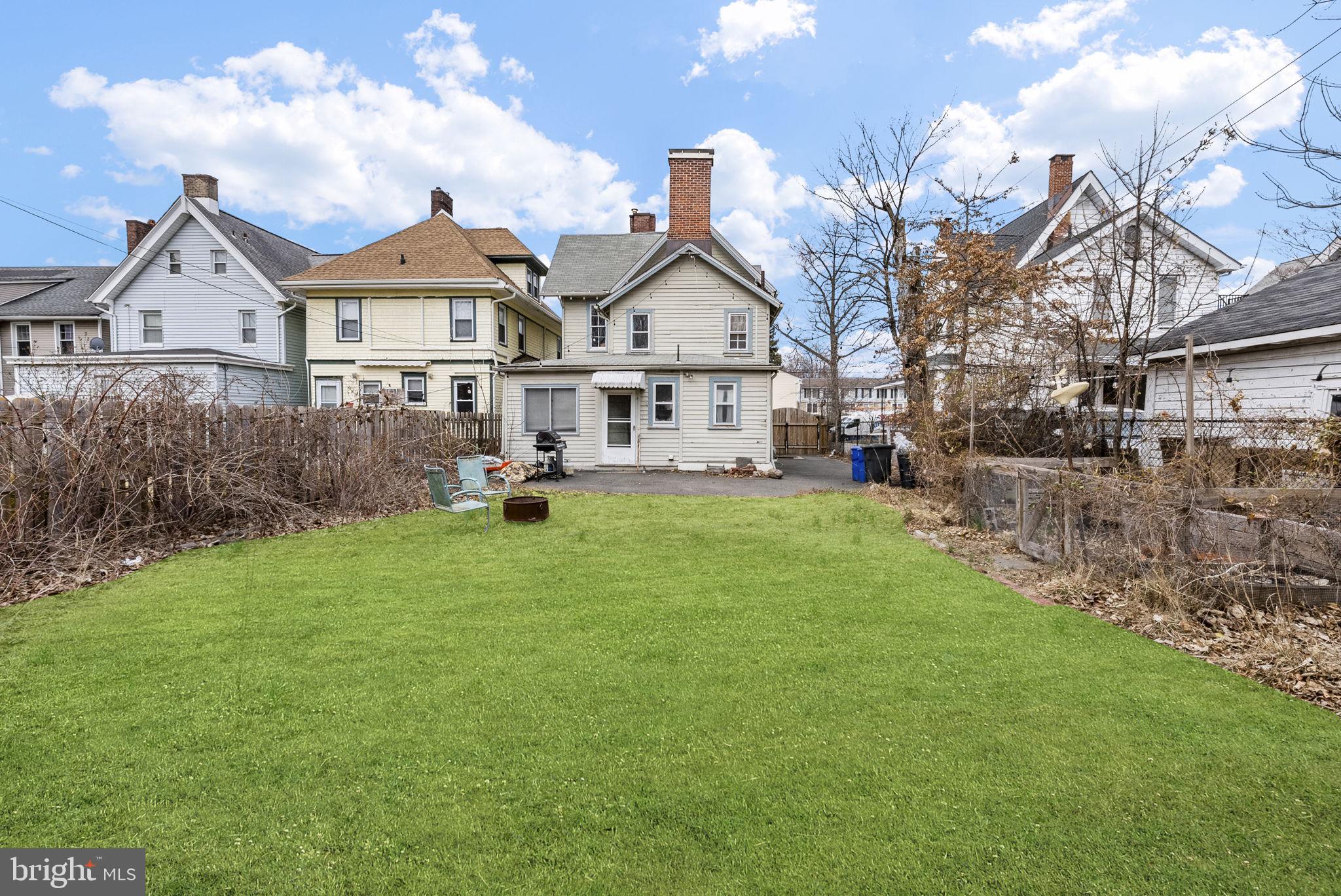 56 Ridge Street Orange, NJ 07050 - Photo 38 of 44