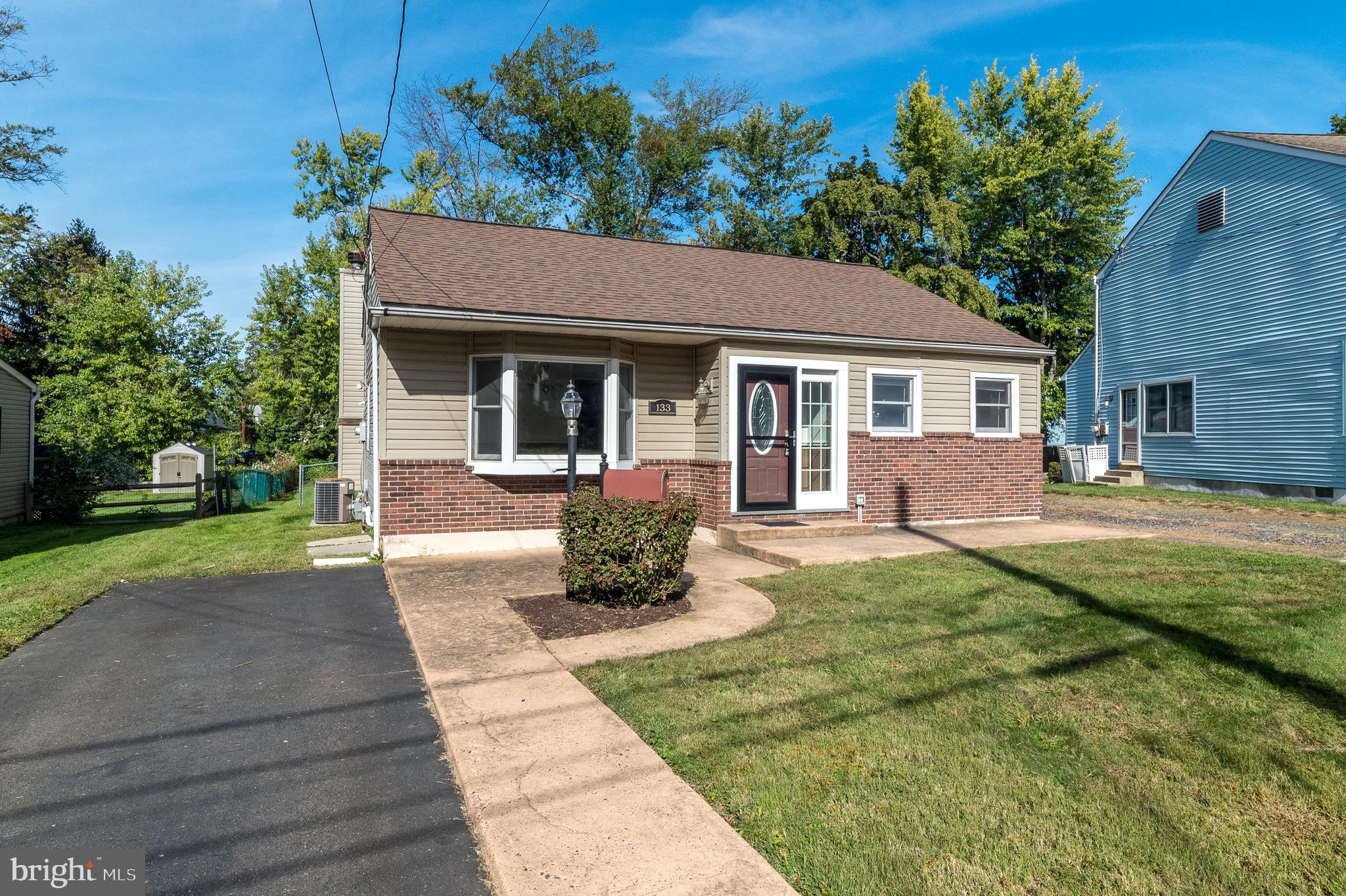133 Manor Road Hatboro, PA 19040 - Photo 1 of 44 Charming curb appeal