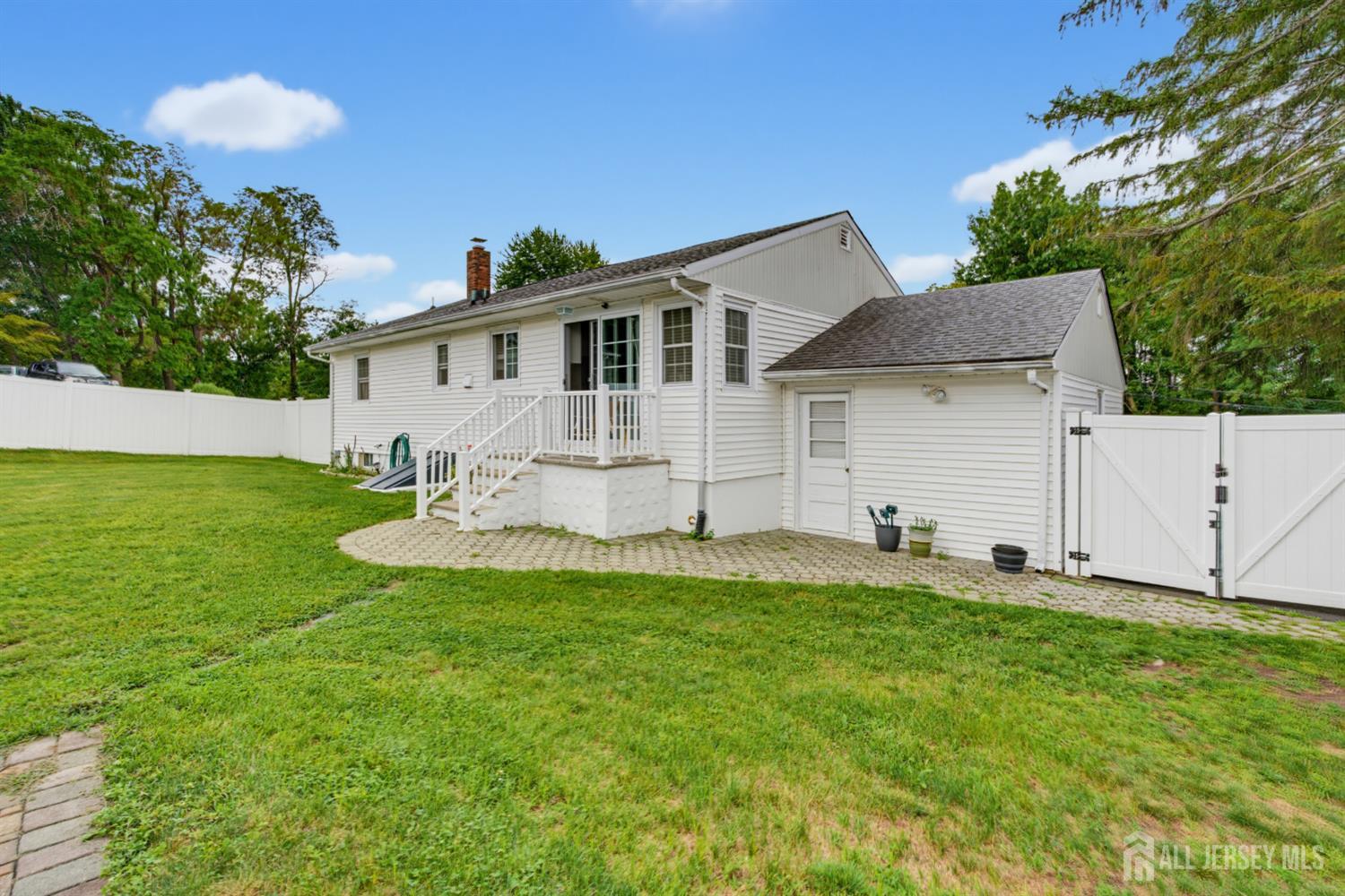 125 Higgins Road Old Bridge, NJ 07747 - Photo 42 of 47 Gallery Image 42
