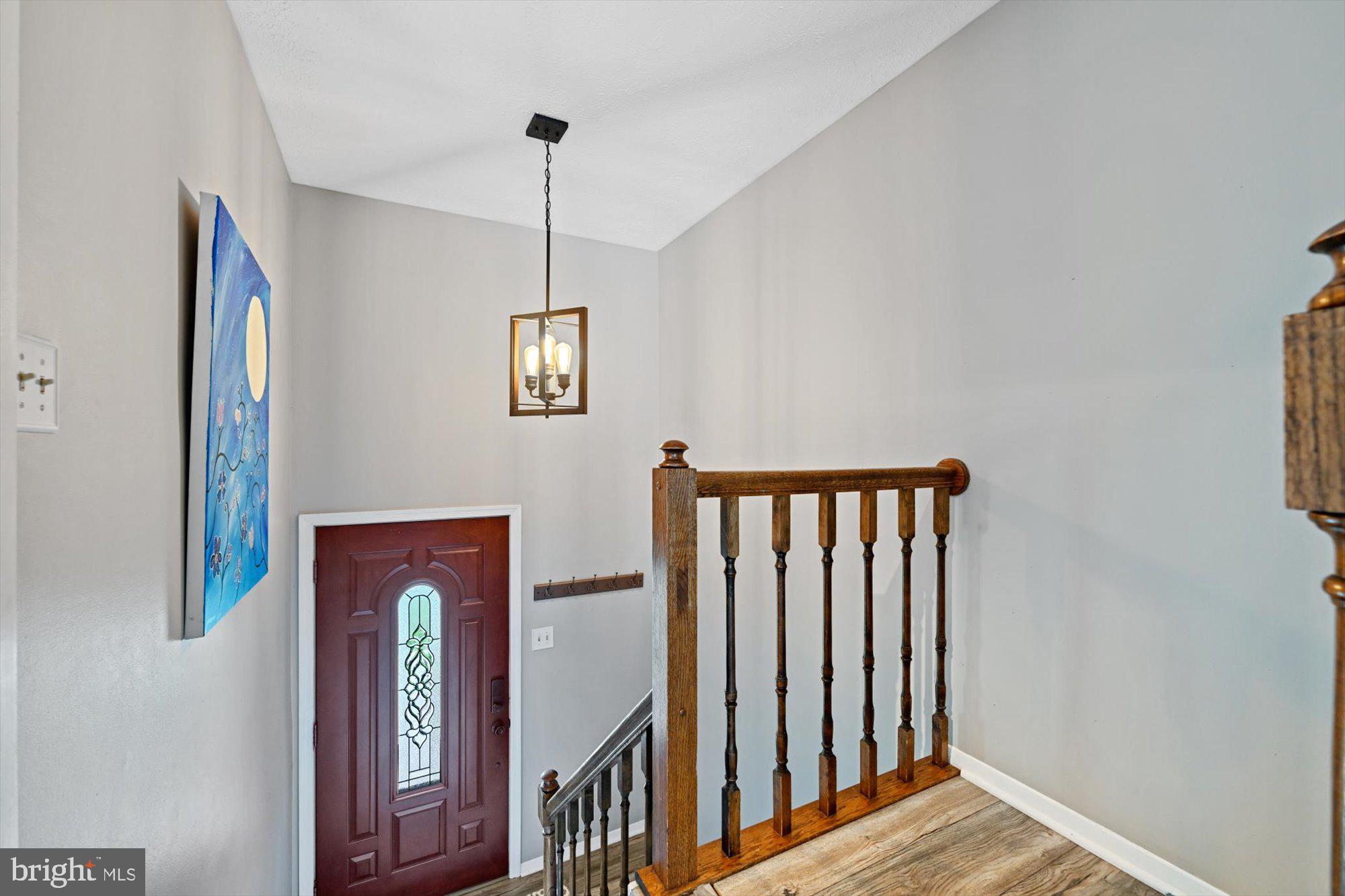 5 Powderock Place Nottingham, MD 21236 - Photo 3 of 27 open Split foyer