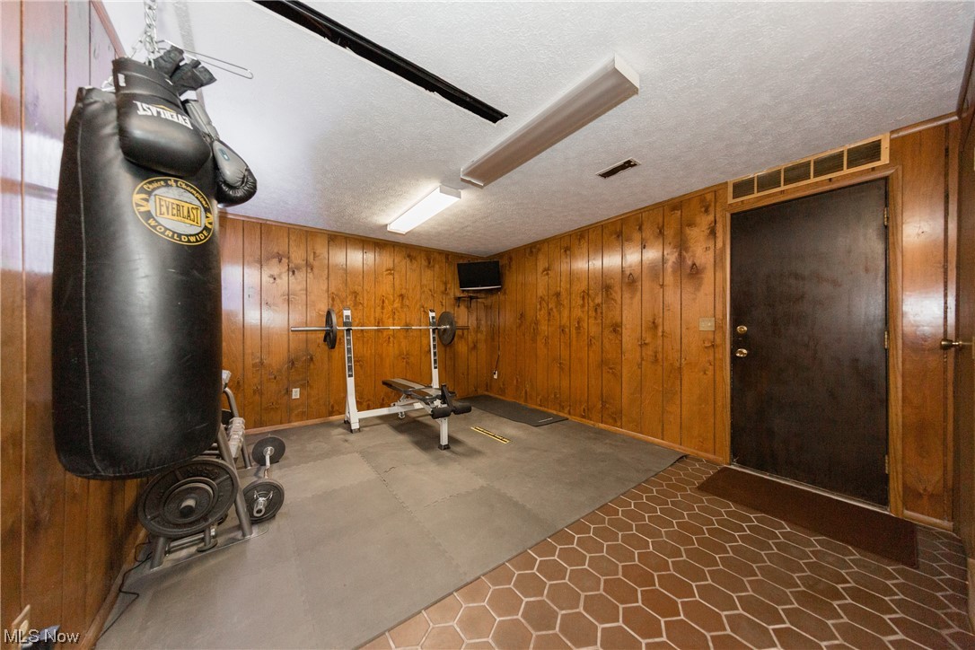 19650 Lorain Road, Unit 8 Cleveland, OH 44126 - Photo 26 of 26 Gallery Image 26