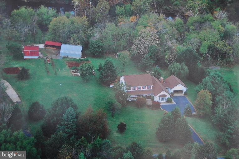 24281 Raccoon Ford Road Culpeper, VA 22701 - Photo 1 of 27 RIVER FRONT HOME!