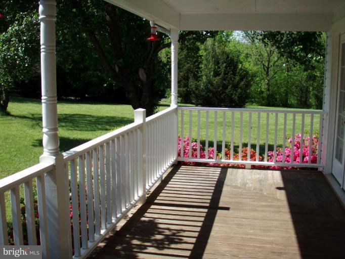 24281 Raccoon Ford Road Culpeper, VA 22701 - Photo 26 of 27 Exterior (Front)