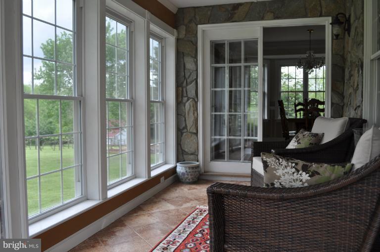 24281 Raccoon Ford Road Culpeper, VA 22701 - Photo 9 of 27 Interior (General)