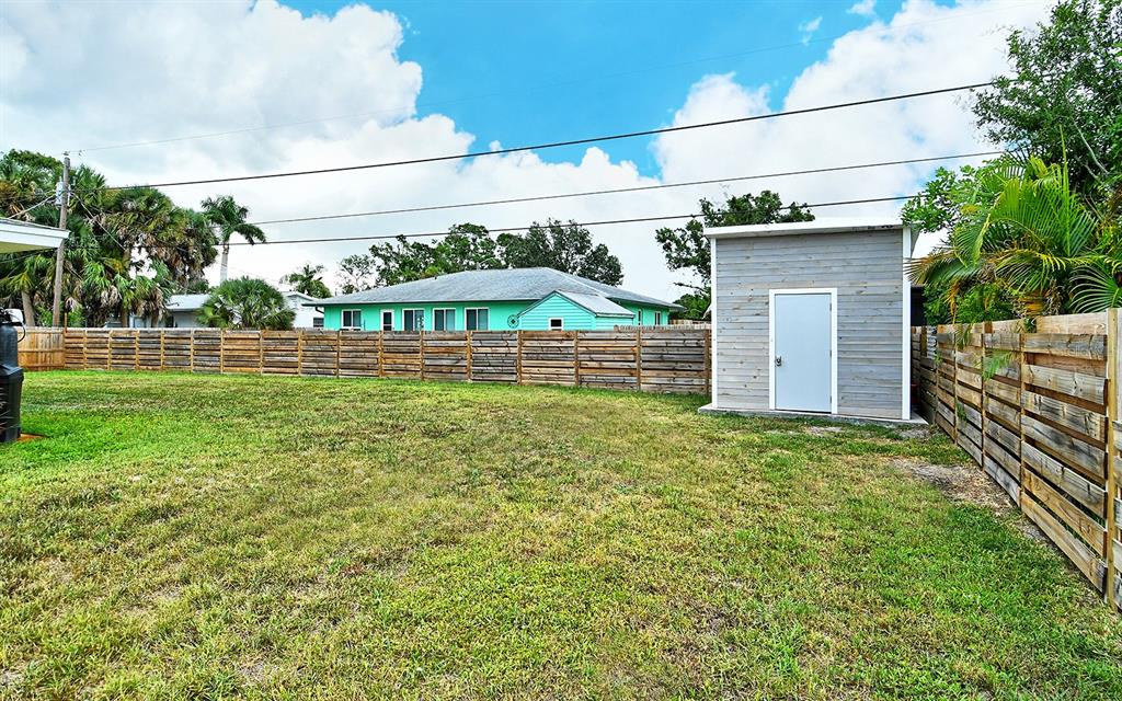 307 Southland Road Venice, FL 34293 - Photo 32 of 56